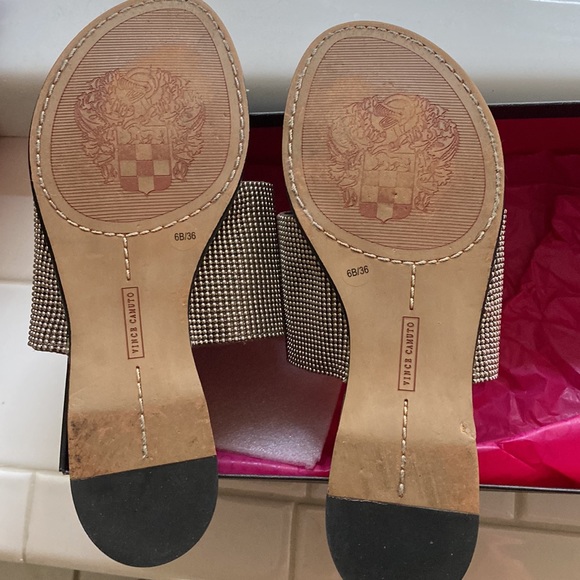 Vince Camuto sandals size 6 - Picture 2 of 6